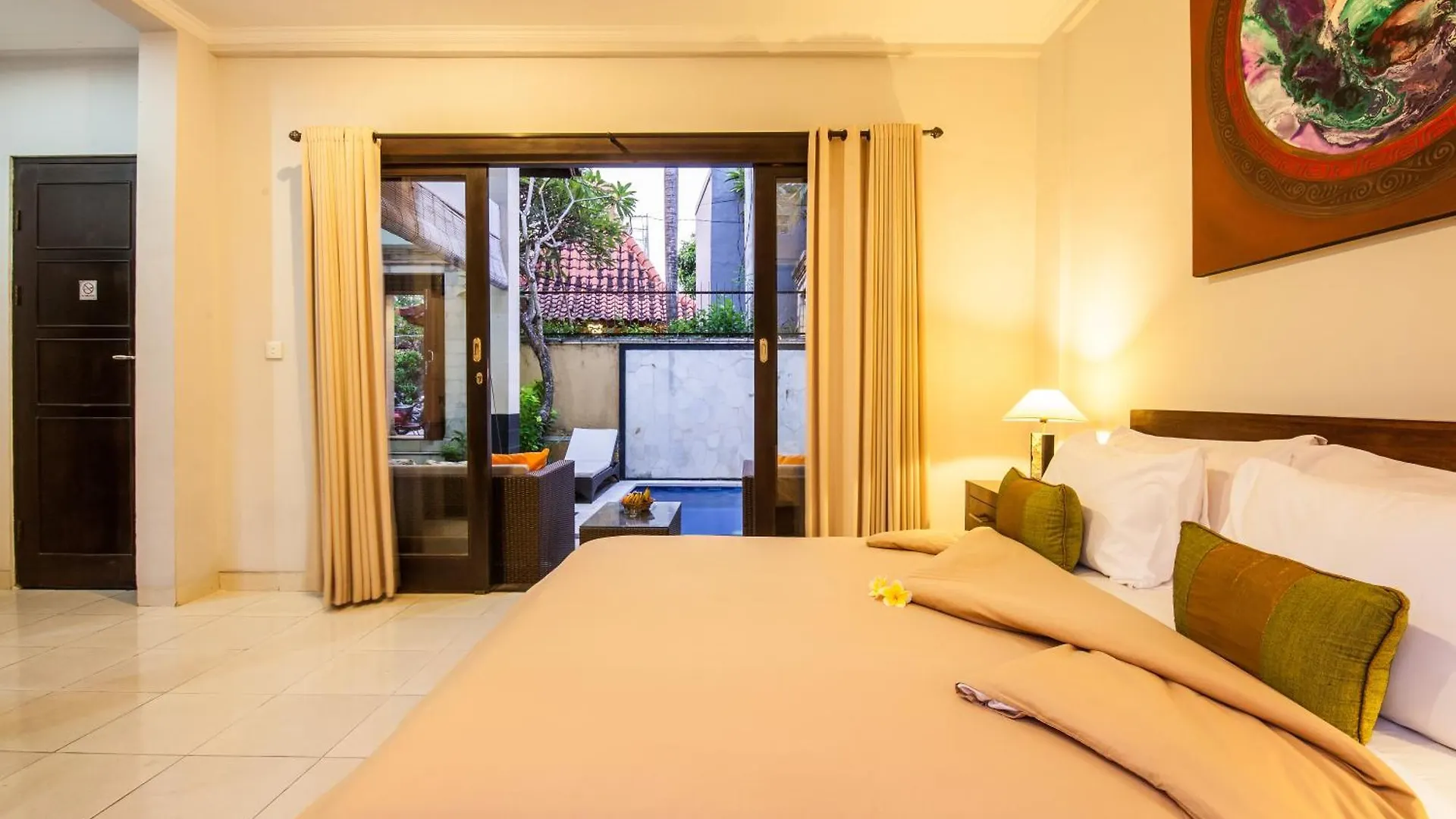 4-Br Private Pool Legian Villa, 5-Min Walk To Beach And Shops Seminyak  0*, Seminyak (Bali)